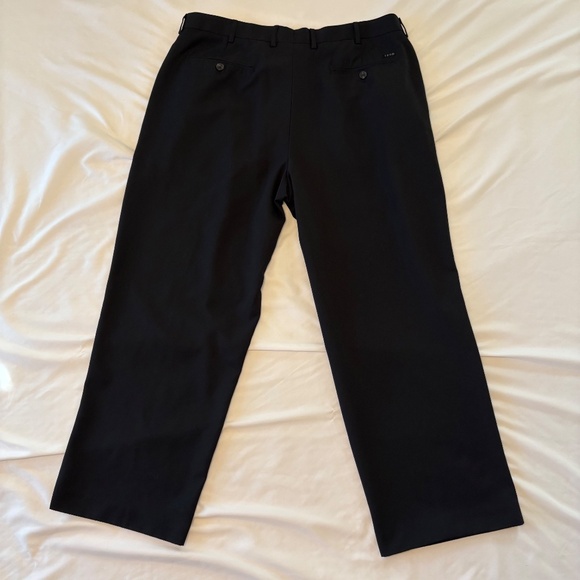 IZOD XFG Golf Pants Men 38x29 Black Flat Front Straight Leg Textured - Picture 3 of 12